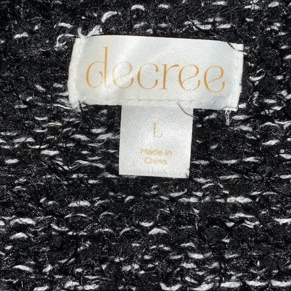 🌿Host Pick🌿 Decree Cardigan - Picture 3 of 5